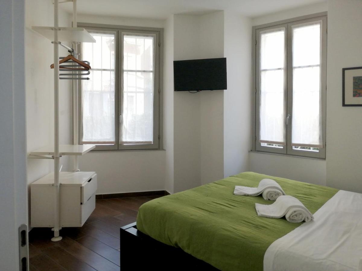 Al Molo 2 Apartment โกโม ภายนอก รูปภาพ